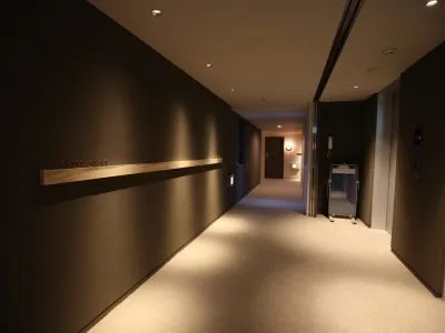 客室フロアの廊下